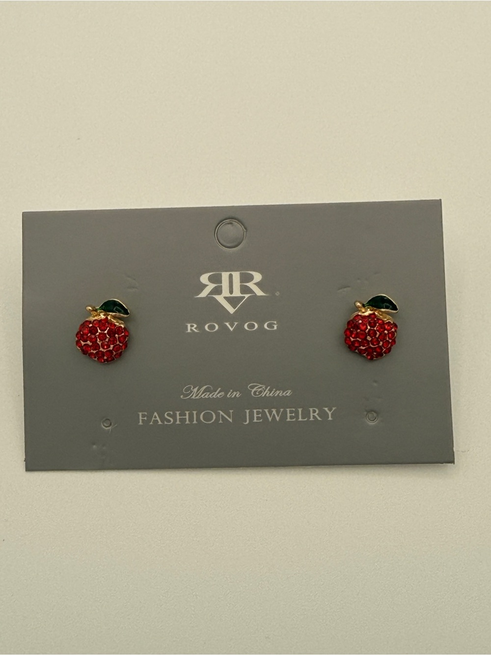 Red Crystal Apple Stud Fashion Earrings NEW